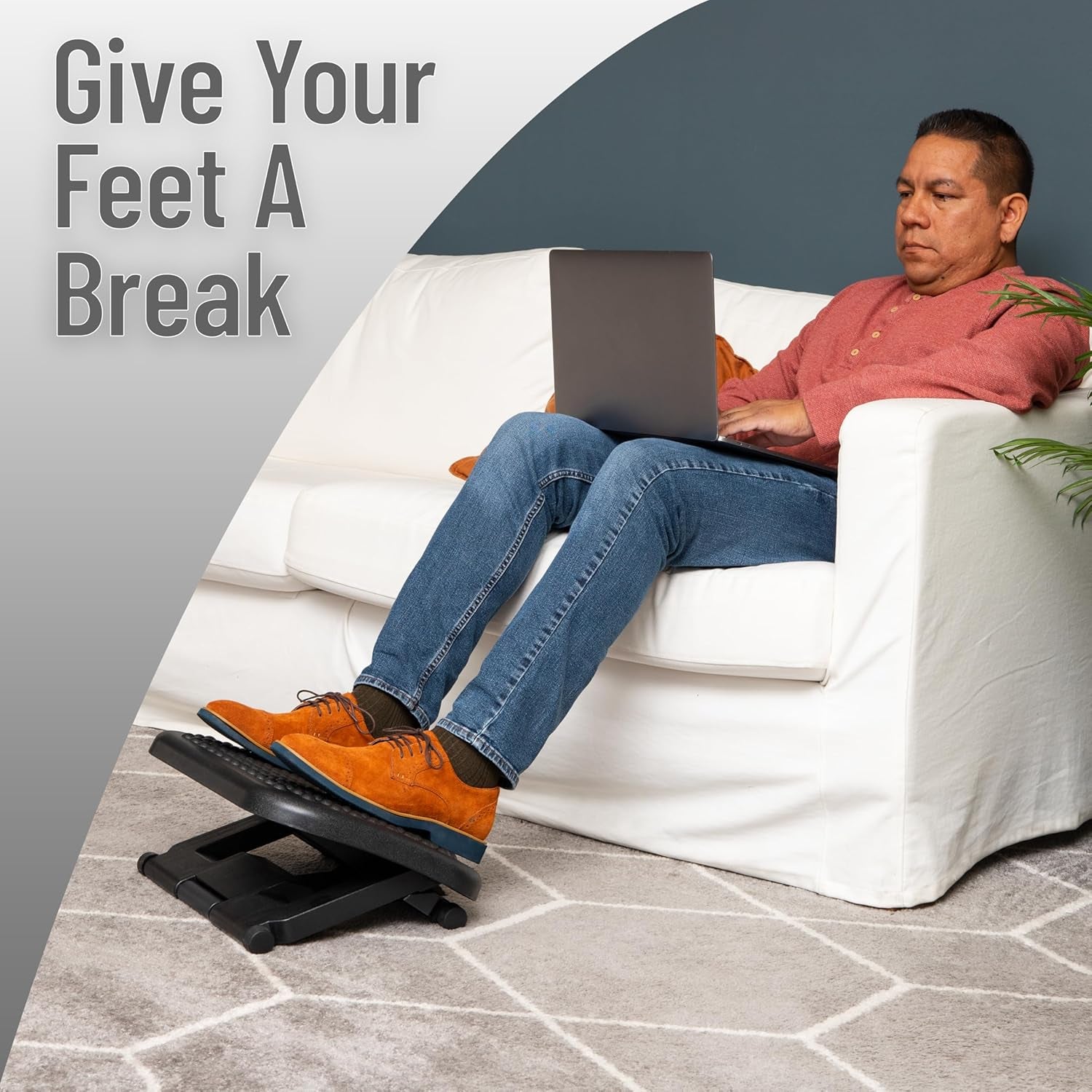 Foot Rest, under Desk at Work, Ergonomic, Height Adjustable, Office, Plastic, Black