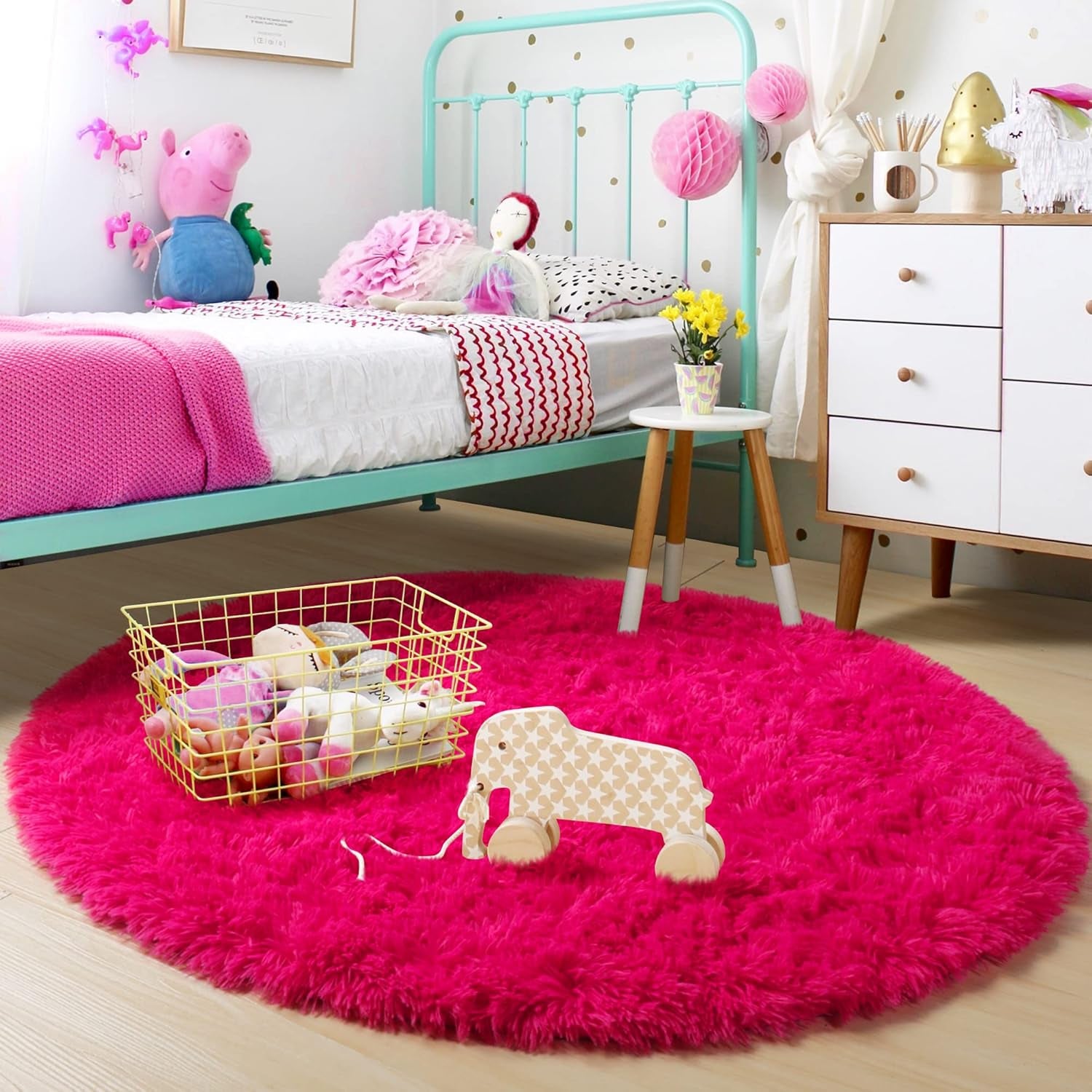 Hot Pink round Rug 4Ft for Girls Bedroom, Fluffy Circle Area Rugs for Kids Room Decor Aesthetic, Shag Plush Fuzzy Furry Carpet for Living Room, Nursery, Dorm, Classroom, Teen, Cute Baby Barbie Rug
